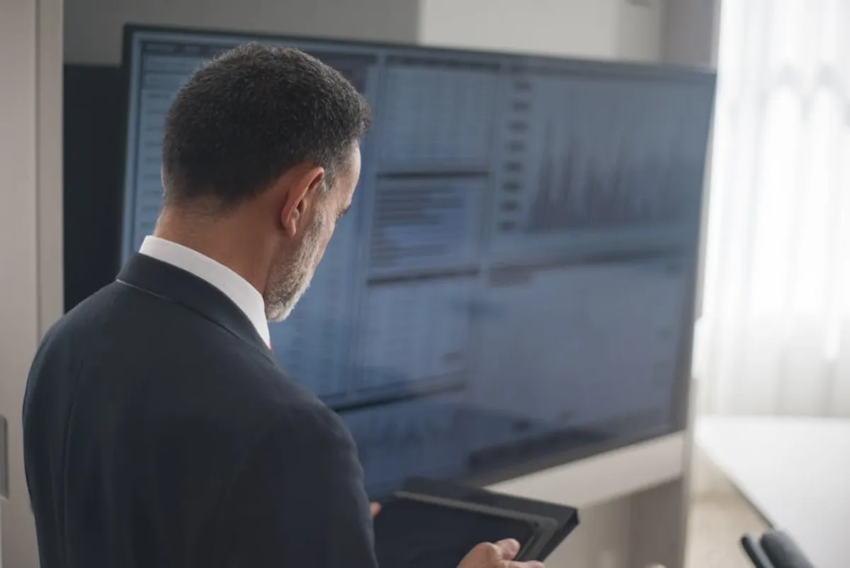 How mrmeasurements.com Can Support a Broader Topic Cluster for Shine900.com