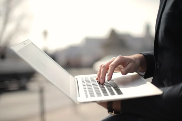 lapzoo.com Guide: Background, Context, and Reader Takeaways
