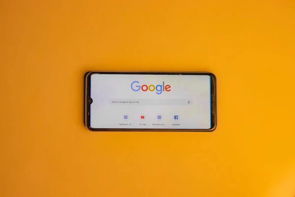 The Search-Friendly Way to Cover techslassh.com