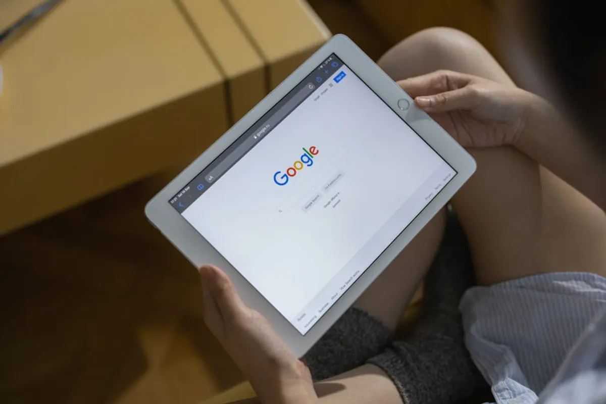 uitly: Search Intent Signals Worth Covering for Shine900.com